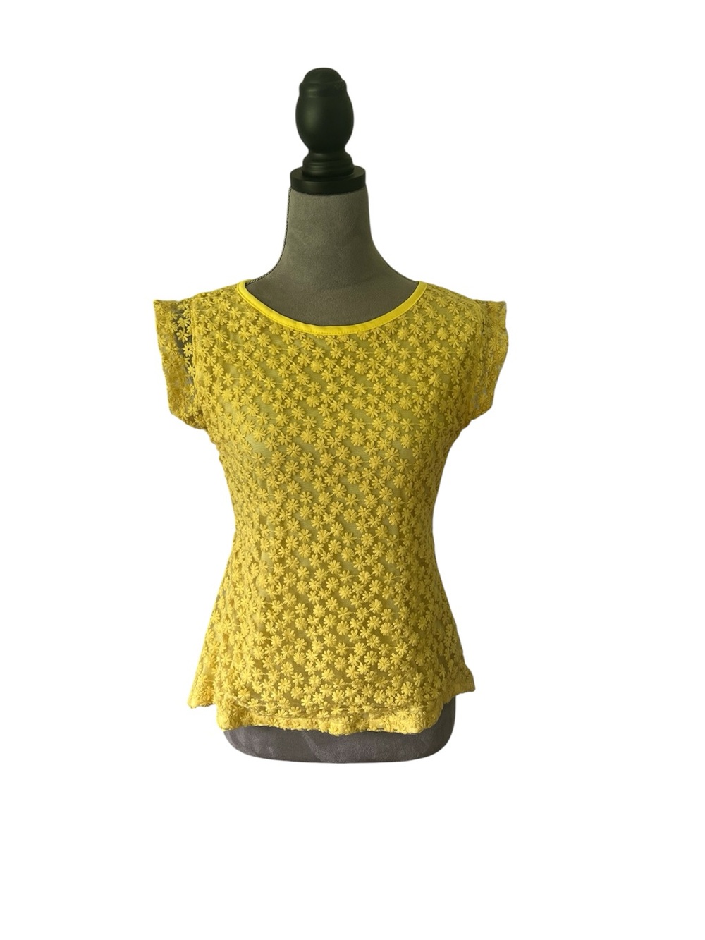 Yellow Floral Lace Cap-Sleeve Women's Top